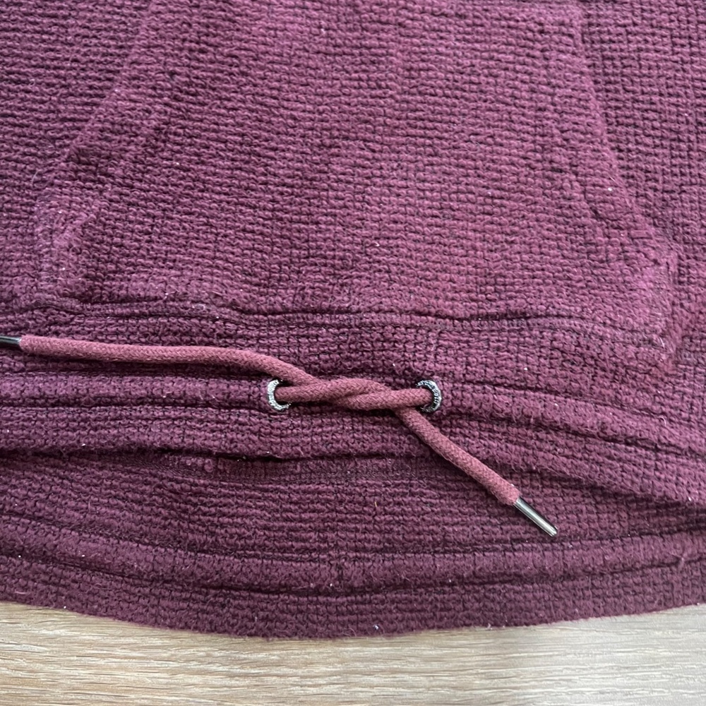 Sweaty Betty Boucle Funnel Neck Cropped Sweatshirt Size Small Maroon, Cozy - Picture 3 of 10